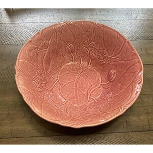Bordello Pinheiro Pink Serving Fruit Salad Bowl Embossed Water Lily 12” Majolica